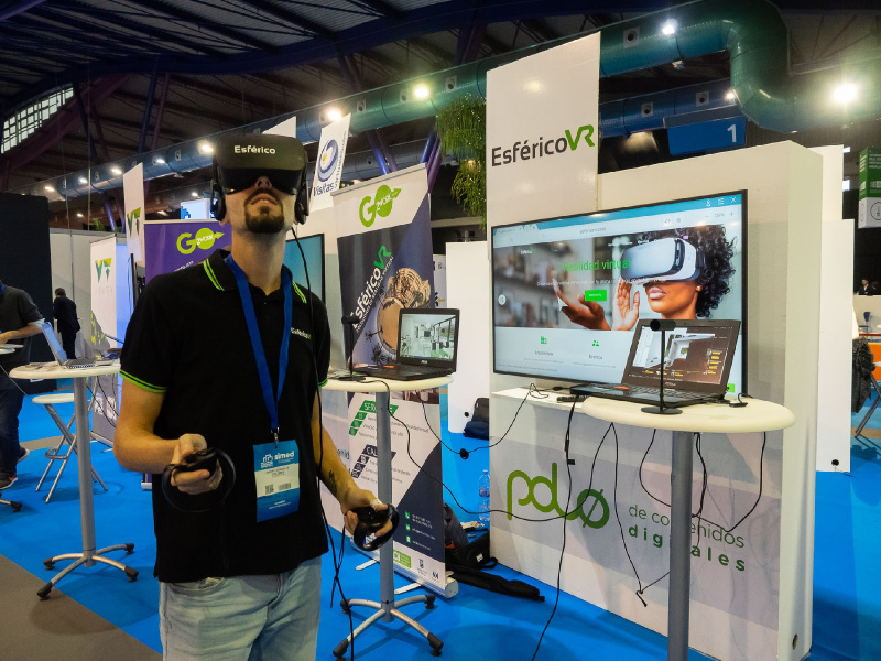 Expositor Simed gafas realidad virtual